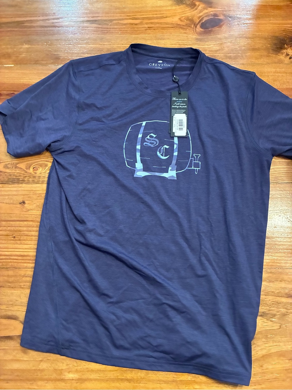 BNWT Greyson Guide Sport SS Tee SWEETENS COVE Golf Course M Rare Tshirt  C796
